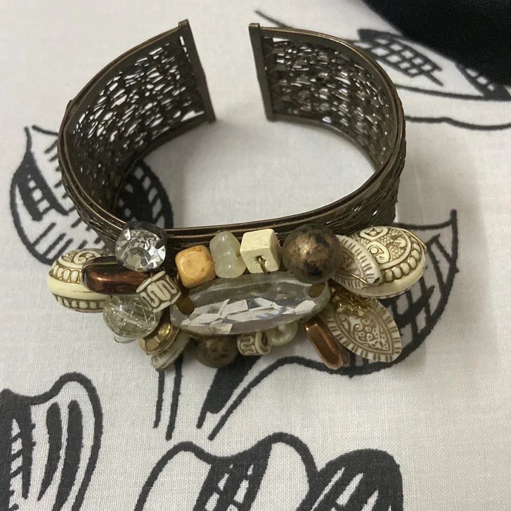 Wrist band - Picture 3 of 4